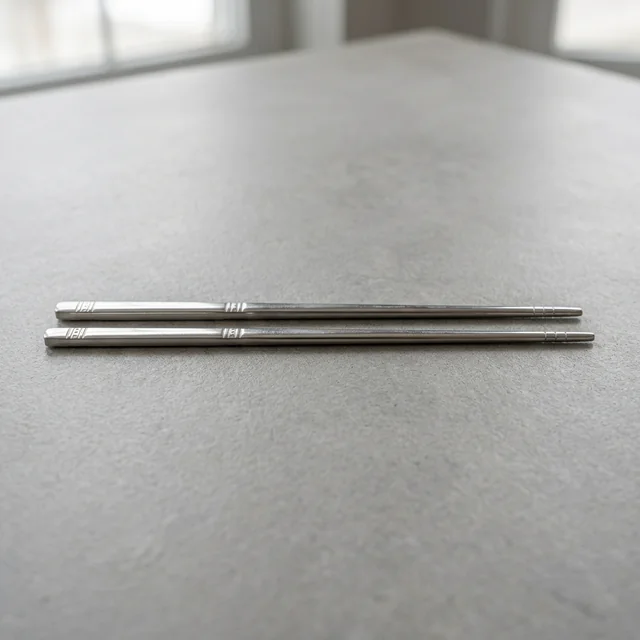 chopsticks (젓가락)