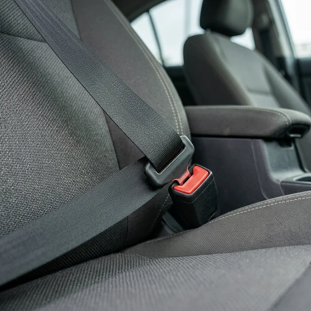 seat belt (안전벨트)